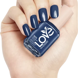 LOVE BY ESSIE Nagellack 190 WALKING THE WALK 15
