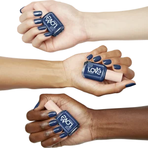 LOVE BY ESSIE Nagellack 190 WALKING THE WALK 17